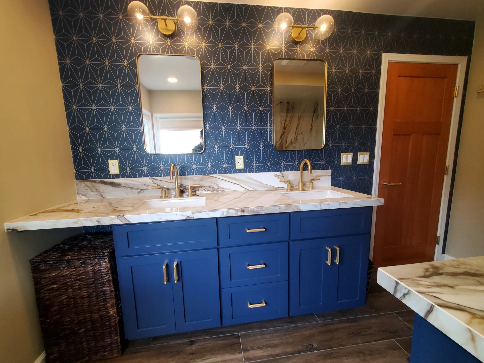Custom Bath Room Vanities - Made in San Diego